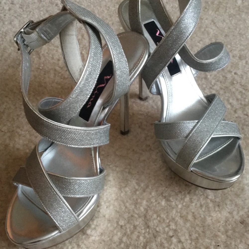 Silver sparkly Nina heels